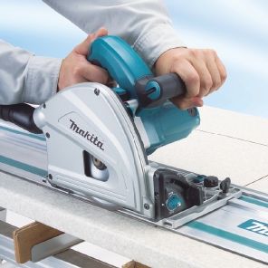 Plunge Cut Circular Saws